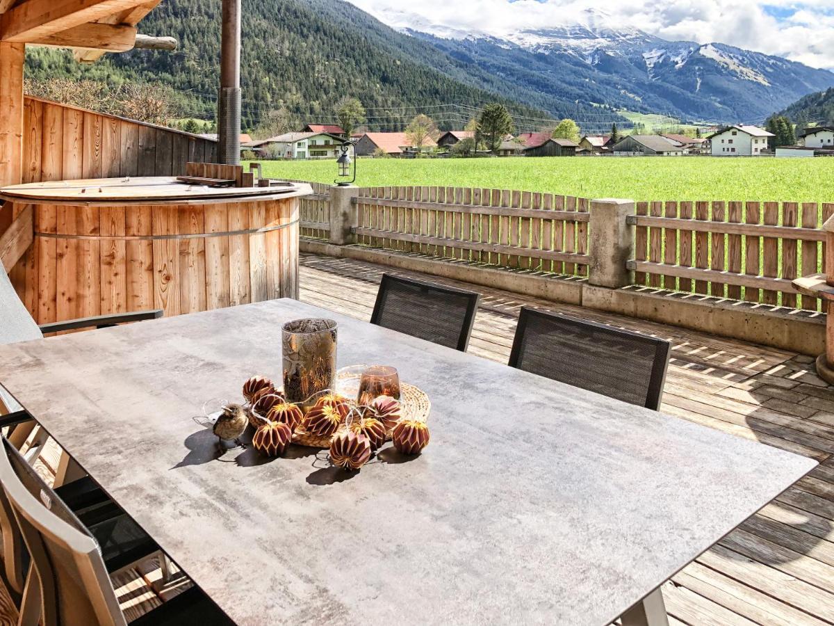 Luxury Chalets Wiesenruh ビヒルバッハ エクステリア 写真