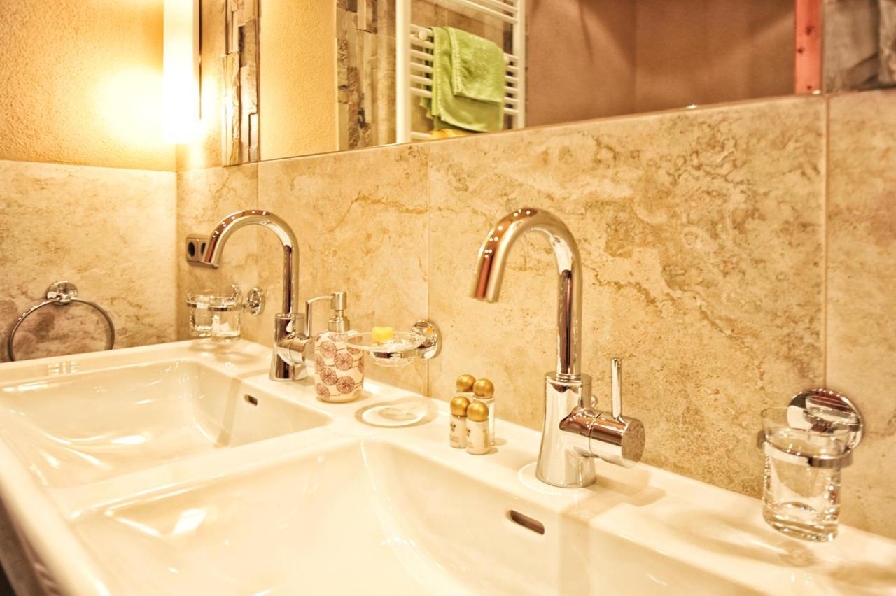 Luxury Chalets Wiesenruh ビヒルバッハ エクステリア 写真