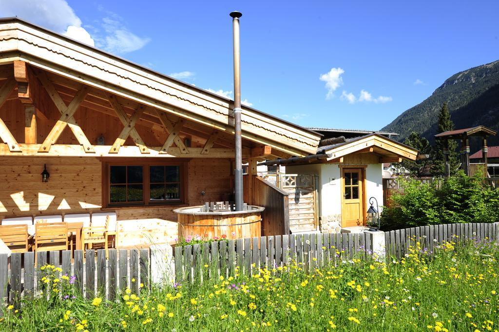 Luxury Chalets Wiesenruh ビヒルバッハ エクステリア 写真