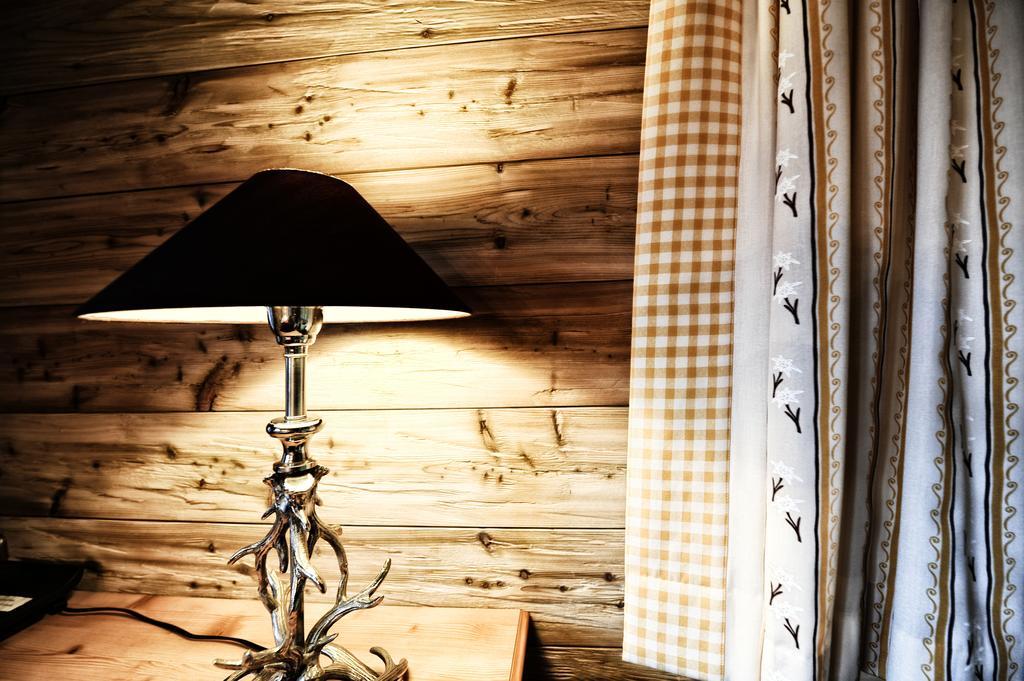 Luxury Chalets Wiesenruh ビヒルバッハ エクステリア 写真